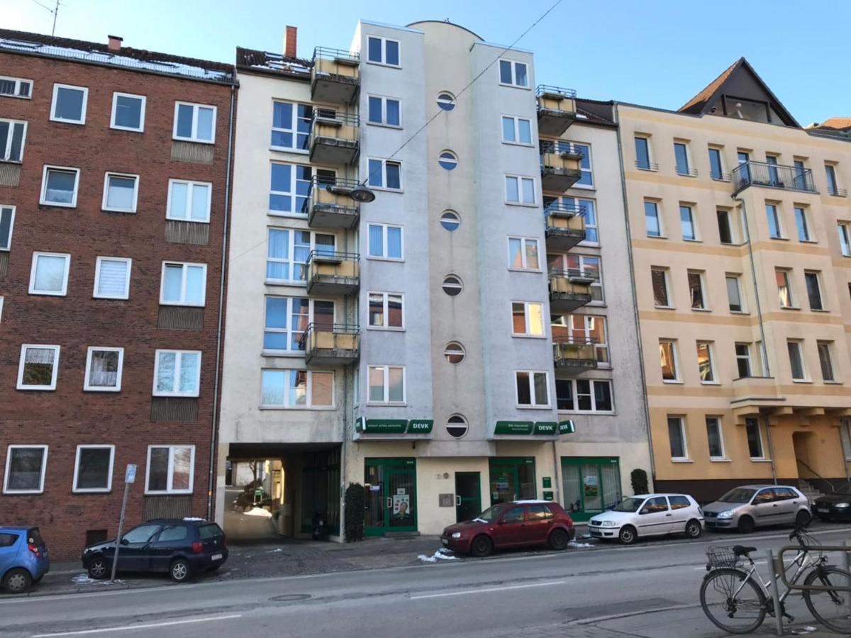 Cityoase Im Zentrum Mit 24-7 Self Check-In, Wlan & Smart Tv Kiel Eksteriør bilde